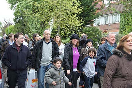 Sefer Torah Dedicated in Memory of Jennifer 2012
