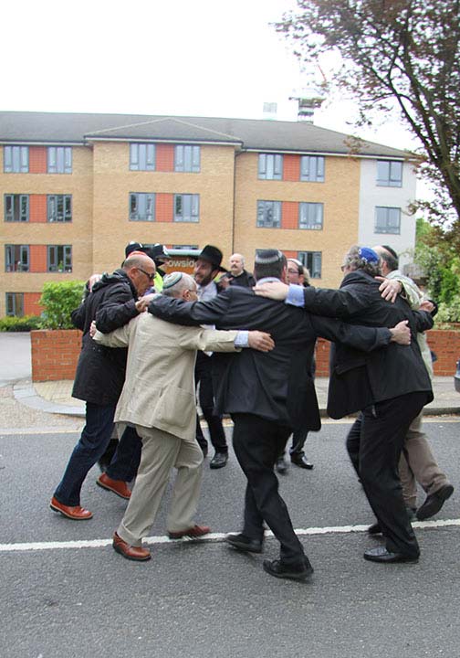 Sefer Torah Dedicated in Memory of Jennifer 2012