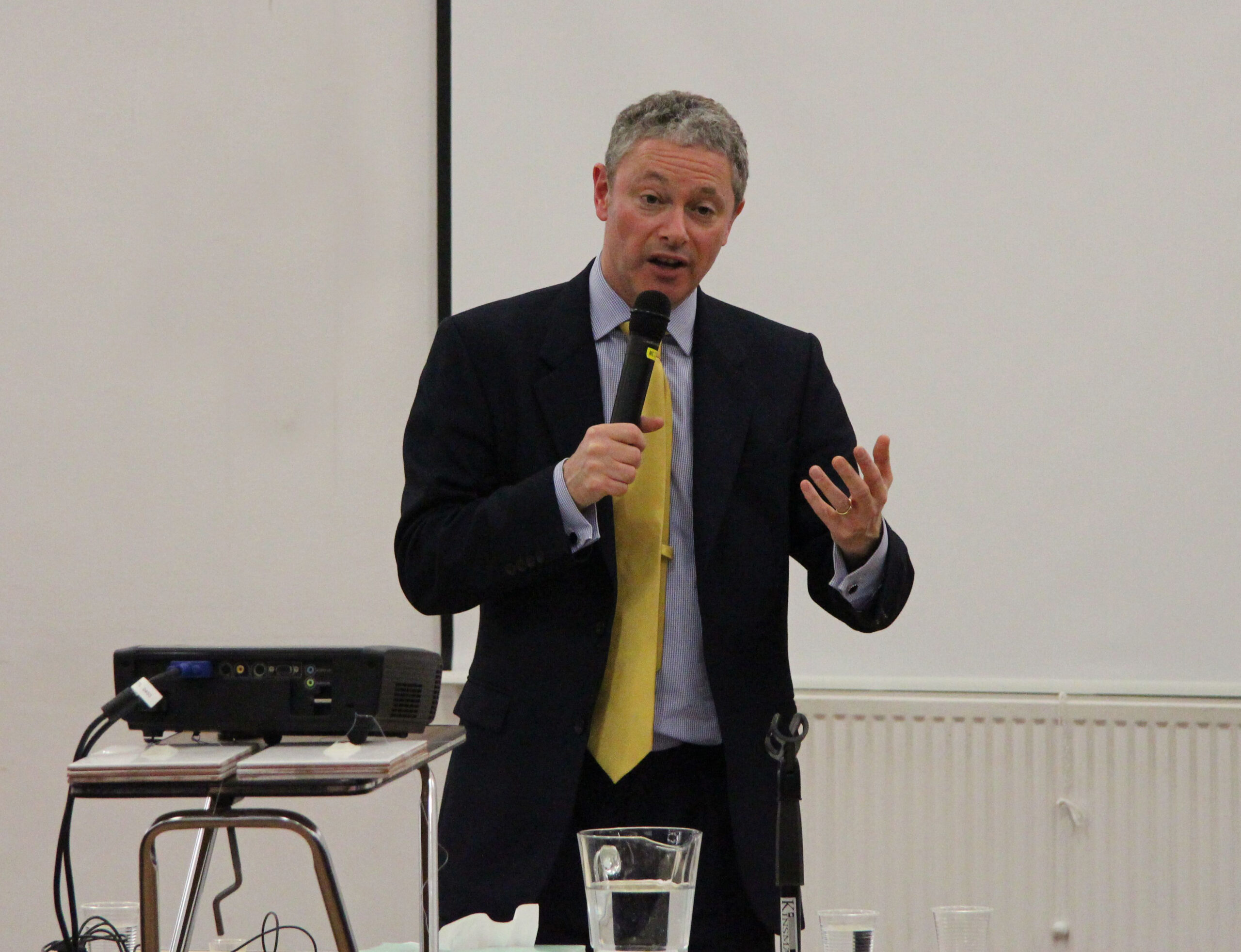 Simon Johnson – Scandels, Corruption and Cheating. Is it still possible to have Jewish Values in the Corrupt World of Business?