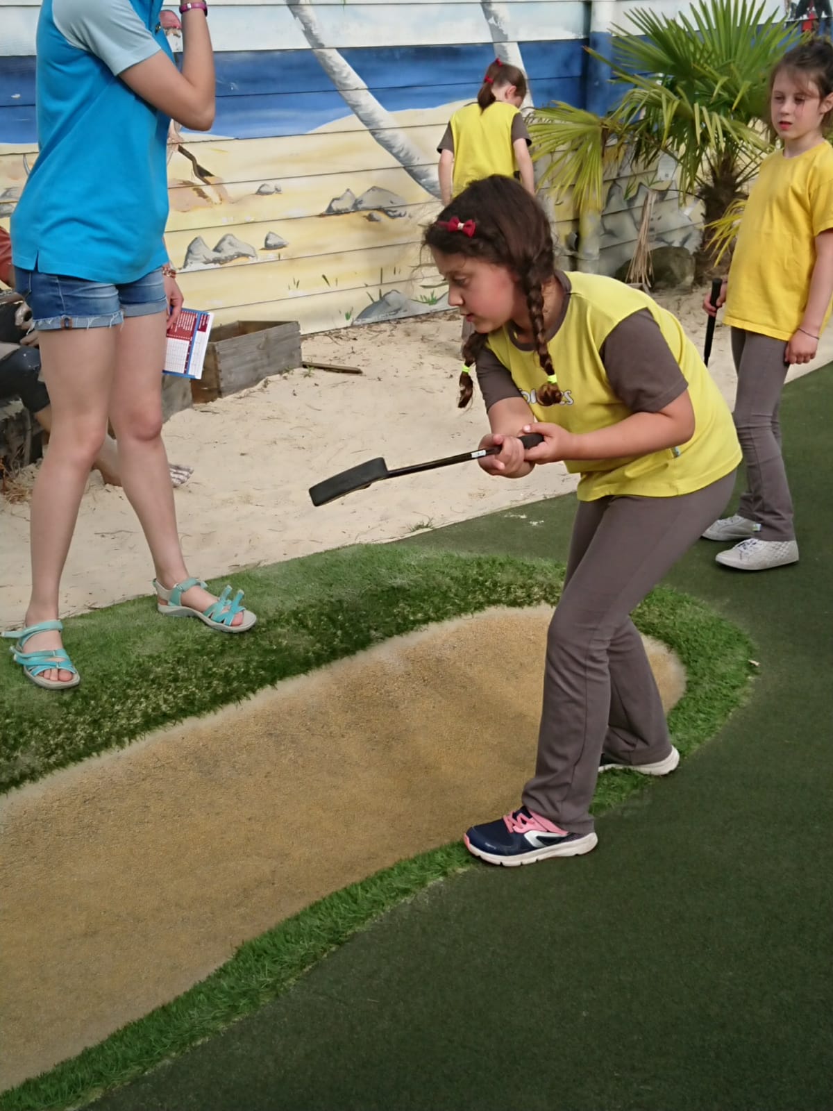 Brownies Play Golf 2018