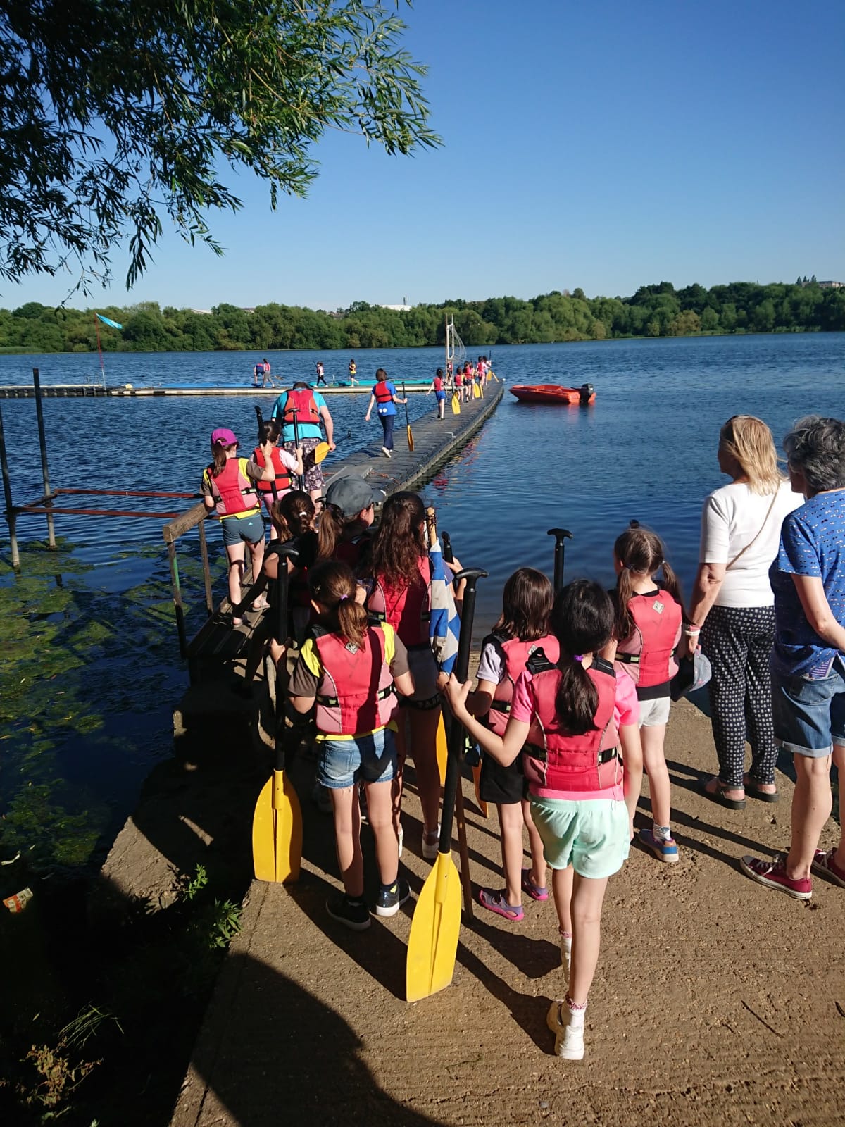 Brownies Kayaking 2018