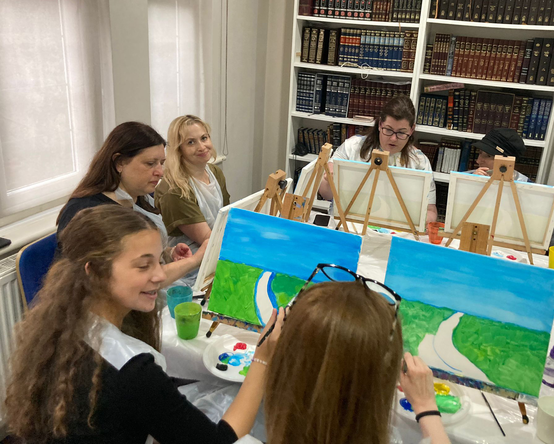 Women's Rosh Chodesh Painting Masterclass 2023