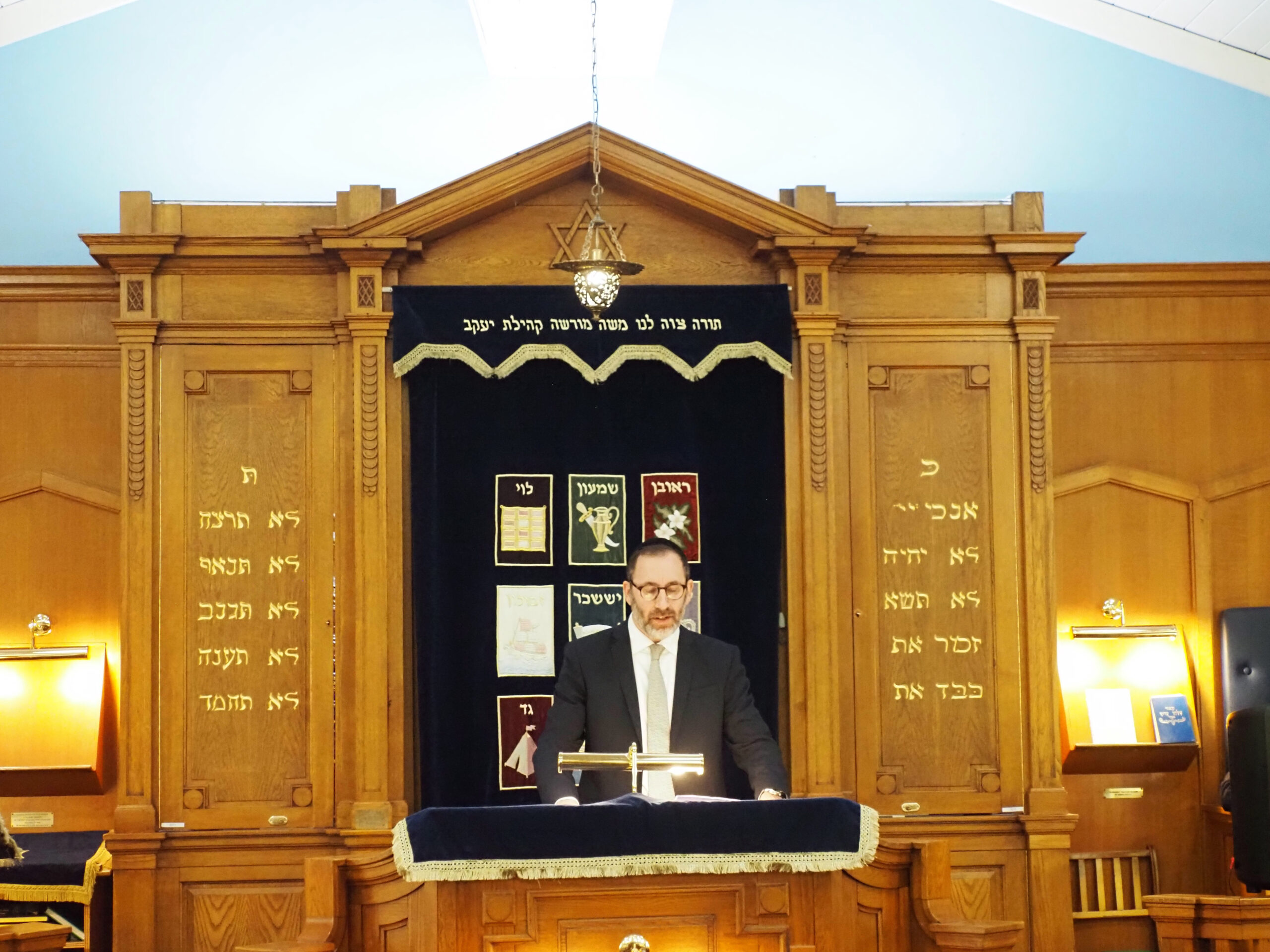 Address by Senior Rabbi Pinchas Hackenbroch